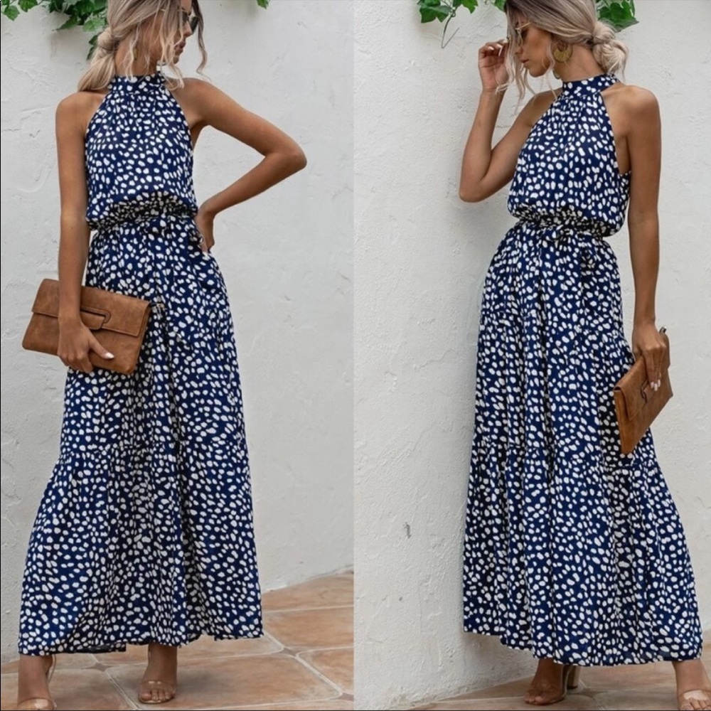 Boho floral halter maxi dress - Picture 3 of 12